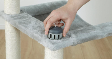 工具不要！付属の締め付け具で締めるだけの超簡単組み立て